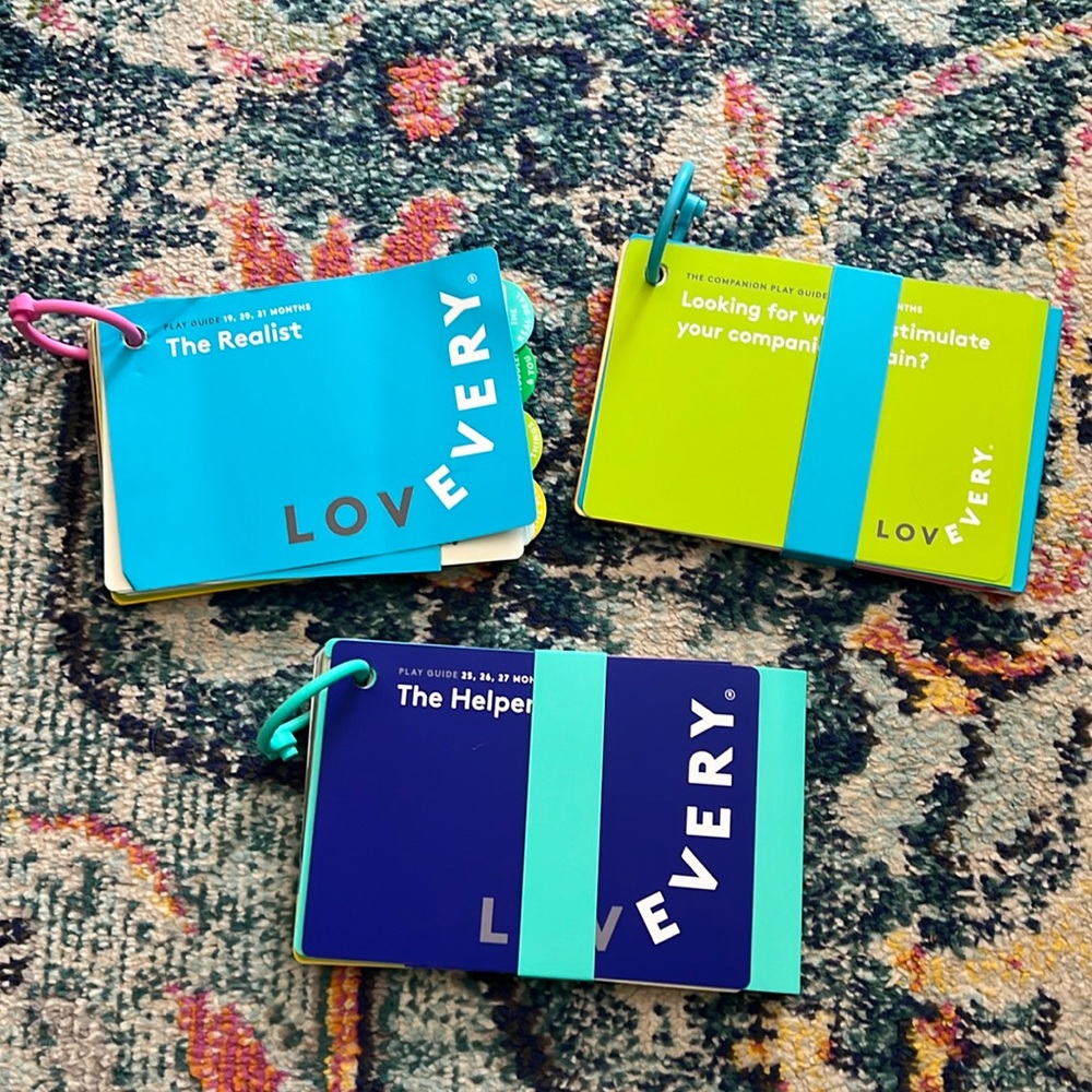 Bundle of 3 Lovevery play guides!